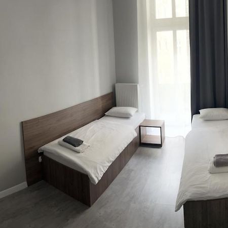 Noclegi Comfort - Self Check-In 24H Swidnica  Exterior photo